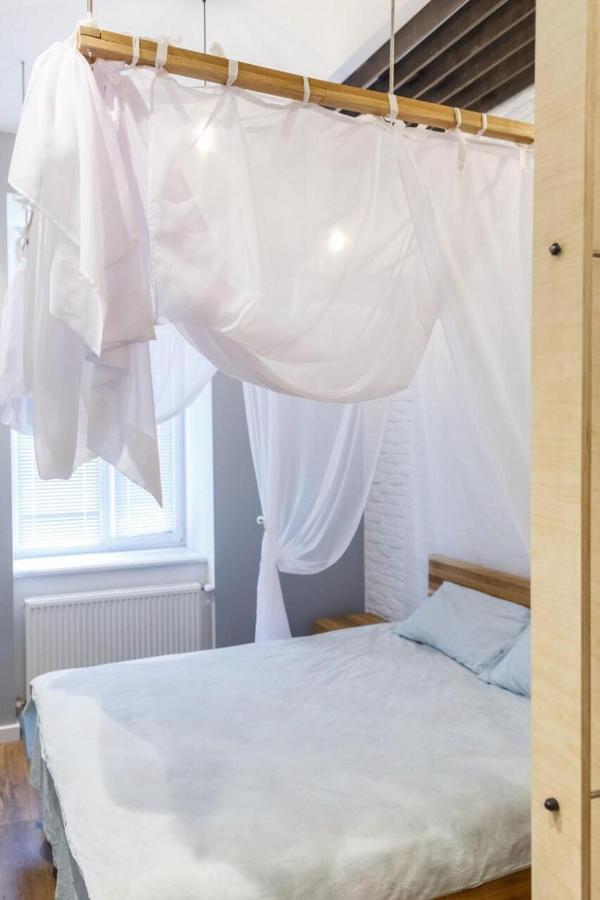 Romantic Apartments - Near Opera House 11/7 Lviv Luaran gambar